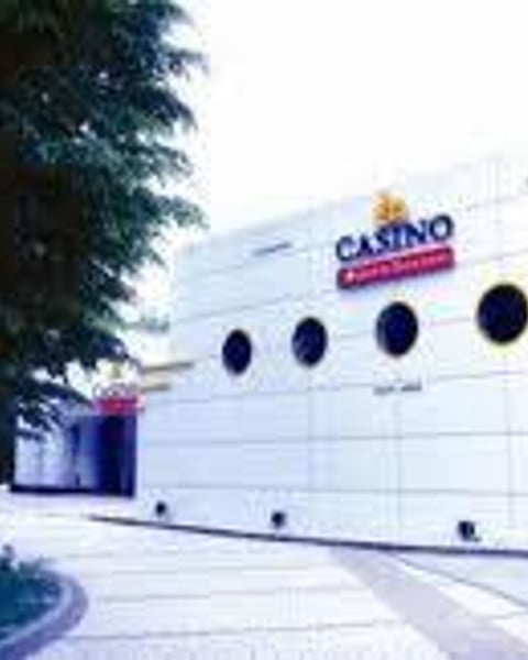 Seven casino