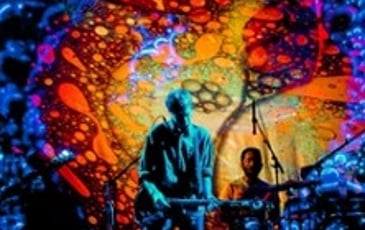 LSD and the Search for God avec April's Fish