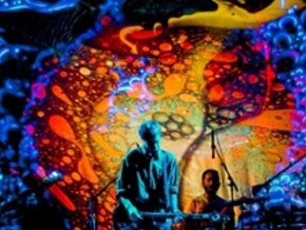 LSD and the Search for God avec April's Fish
