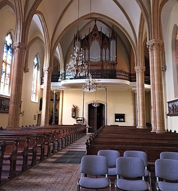Une église à l'orgue centenaire
