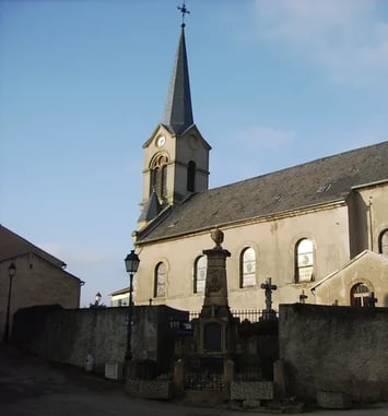 Une église du XVIIIe siècle renfermant des œuvres de l'atelier Greff
