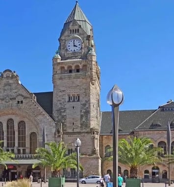 Visite en allemand "Metz impériale : promenade à travers l'architecture monumentale"