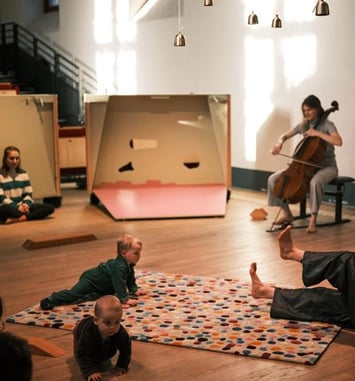 Ark Saariaho, Immersion sensorielle