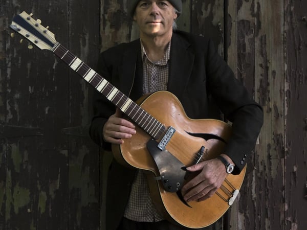 Greg Malcolm Solo, De bruit et de fureur, L’Oriole