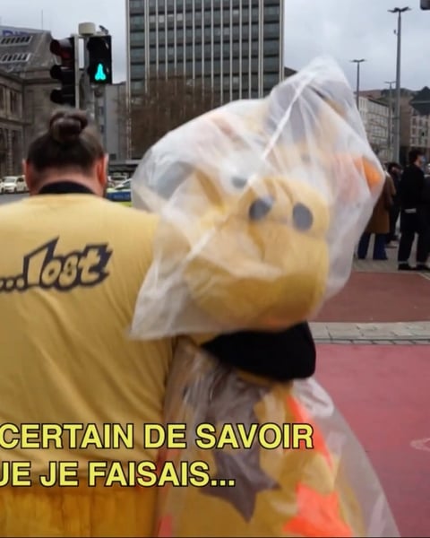 Exposition - Lost Giraffe